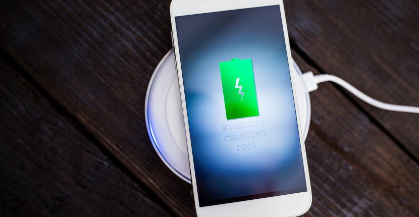 В iPhone 13 может не быть разъема для зарядного устройства